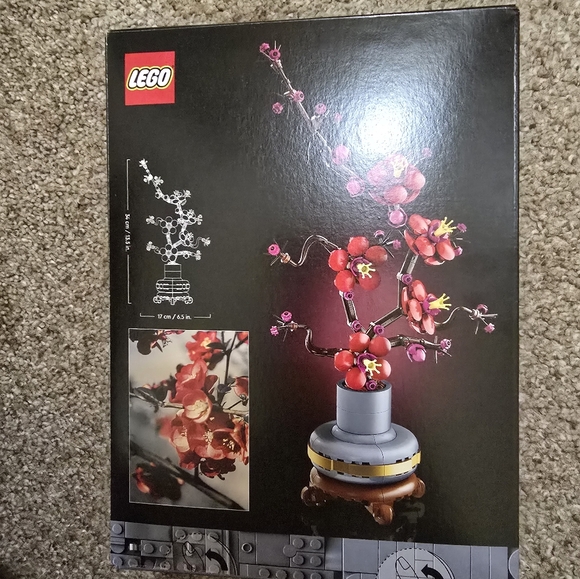 LEGO Botanical Collection Plum Blossom Set NIB - Picture 5 of 5